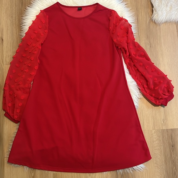 Red long sleeve shift dress - Picture 2 of 6